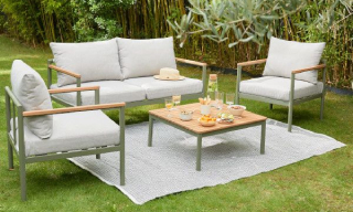 Conjunto mesa baja y sofás